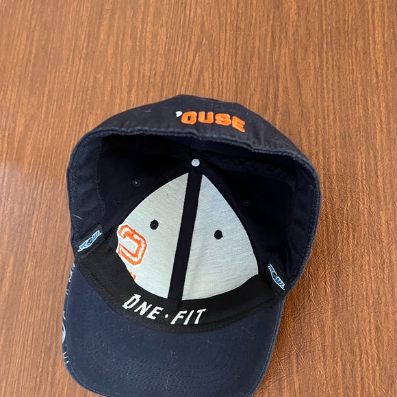 Syracuse hat - Picture 3 of 3